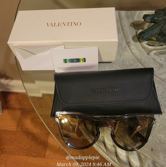 Valentino Women's VA2018 Fashion Cat Eye Sunglasses Metal Mesh Luxury Summer #55 - Picture 17 of 17